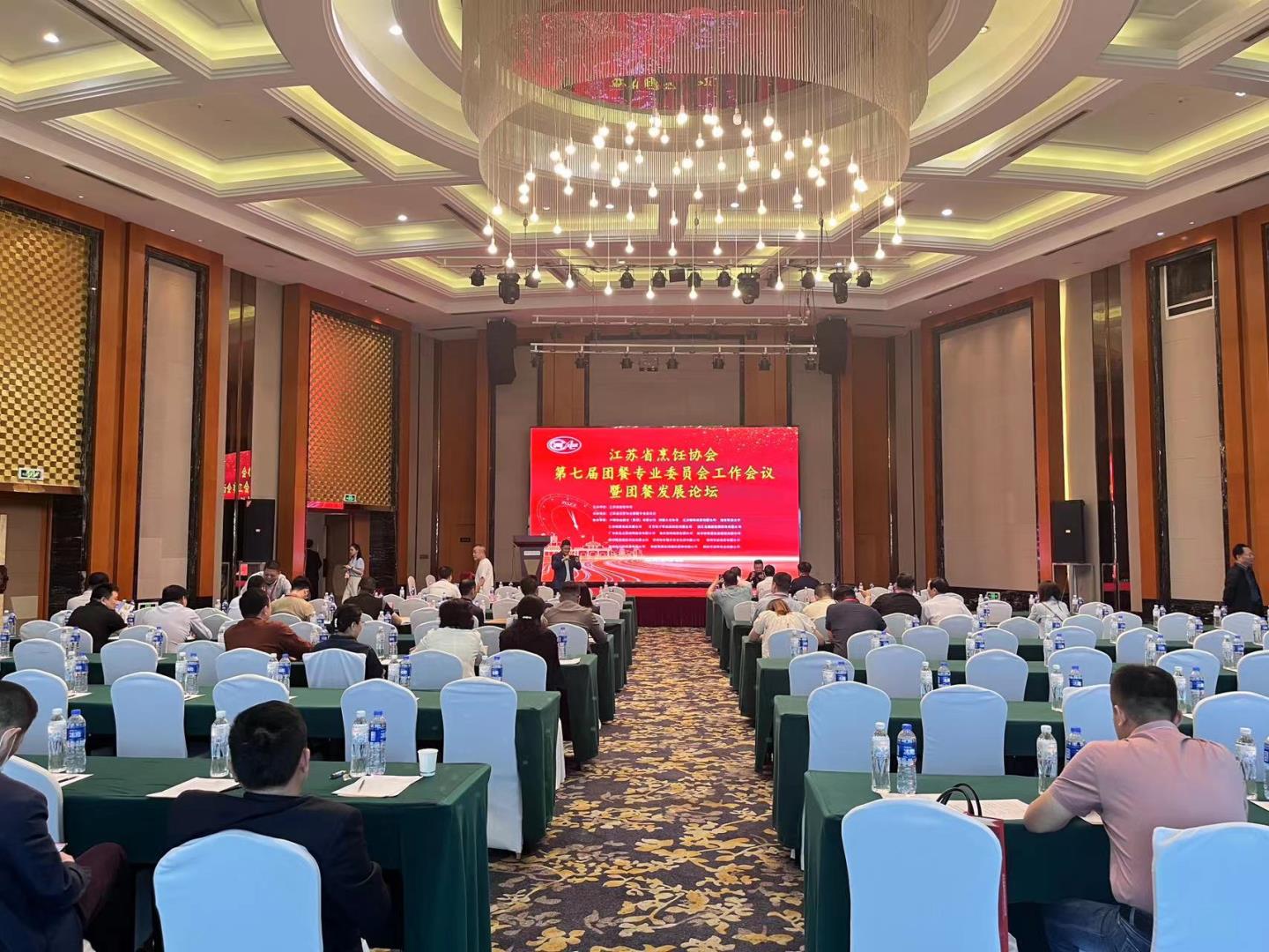 ca685b0a4ed7984befcd7cdd2d8eb64.jpg ca685b0a4ed7984befcd7cdd2d8eb64.jpg